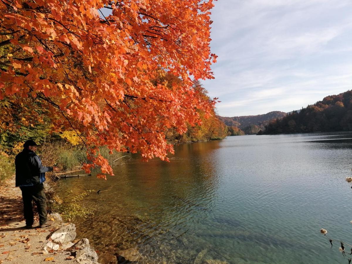 Отель Plitvice Konak Daic Плитвицкие озёра Экстерьер фото